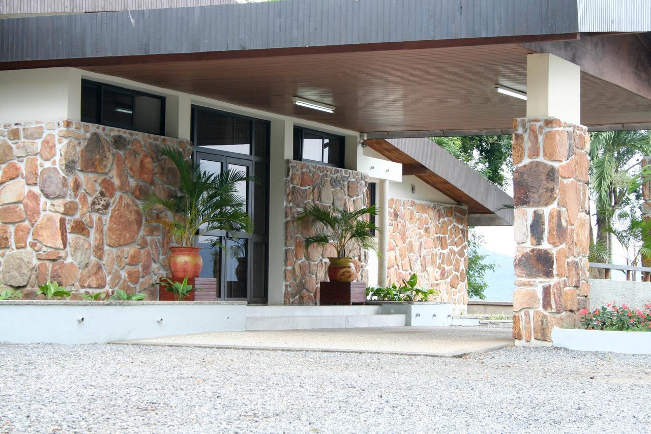 Volta Hotel Akosombo Экстерьер фото