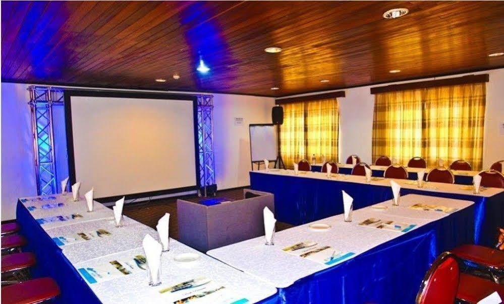 Volta Hotel Akosombo Экстерьер фото